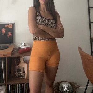 Wilo Ribbed Biker Shorts High Waist Athletic Workout Gym Activewear‎ Medium